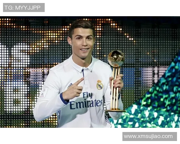 世界足球史上五大传奇球星的辉煌足迹与影响力解析