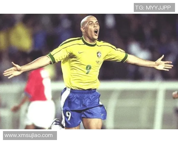 世界足球传奇人物回顾:老一辈巨星的辉煌历程与永恒影响 世界足球传奇人物回顾:老一辈巨星的辉煌历程与永恒影响