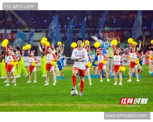 足球公益赛明星球员精彩亮相助力慈善事业引领社会关注